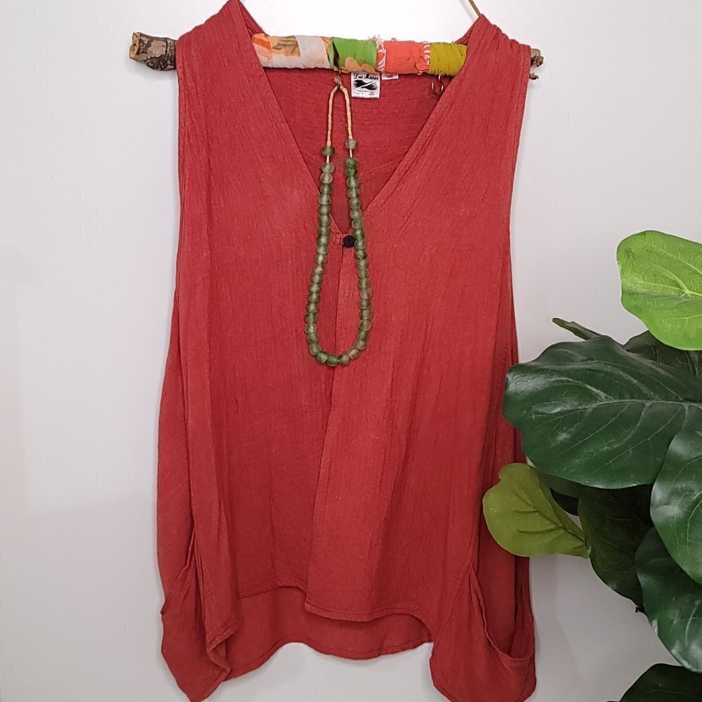 Las Manos Women's Sleeveless Cardigan Open Front Vest Lightweight Cool Coat